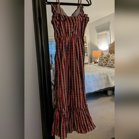 GAP | Lightweight Red, White & Blue Feminine Ruffled Dress w/adjustable straps - Picture 2 of 5